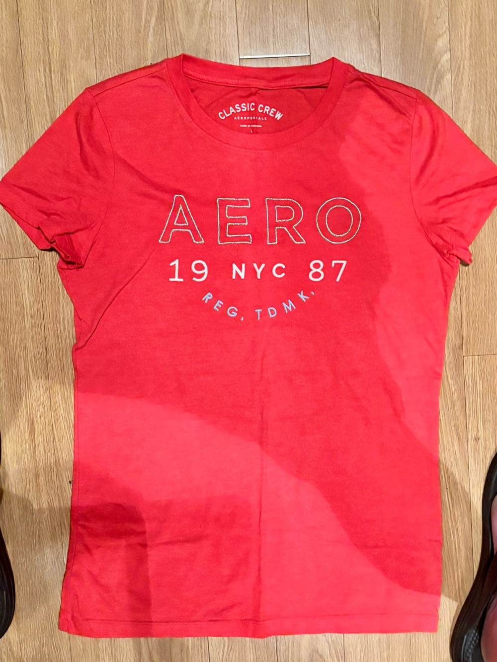 Abercrombie & Fitch CoralAERO 19 NYC 87' Short Sleeve Tee